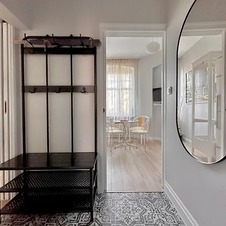 Burza Apartment *